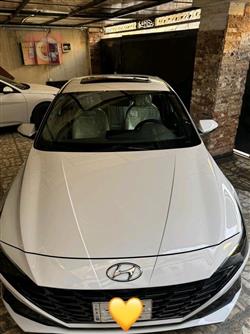 هیوندای ئەلەنترا